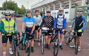 les TAT et leur escorte au départ 