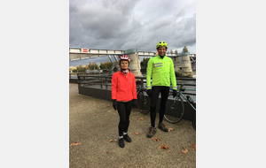 samedi 13 novembre - devant les écluses de Chatou 
Brigitte et Dimitri 