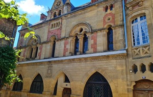 les rues du castrum de BELVES